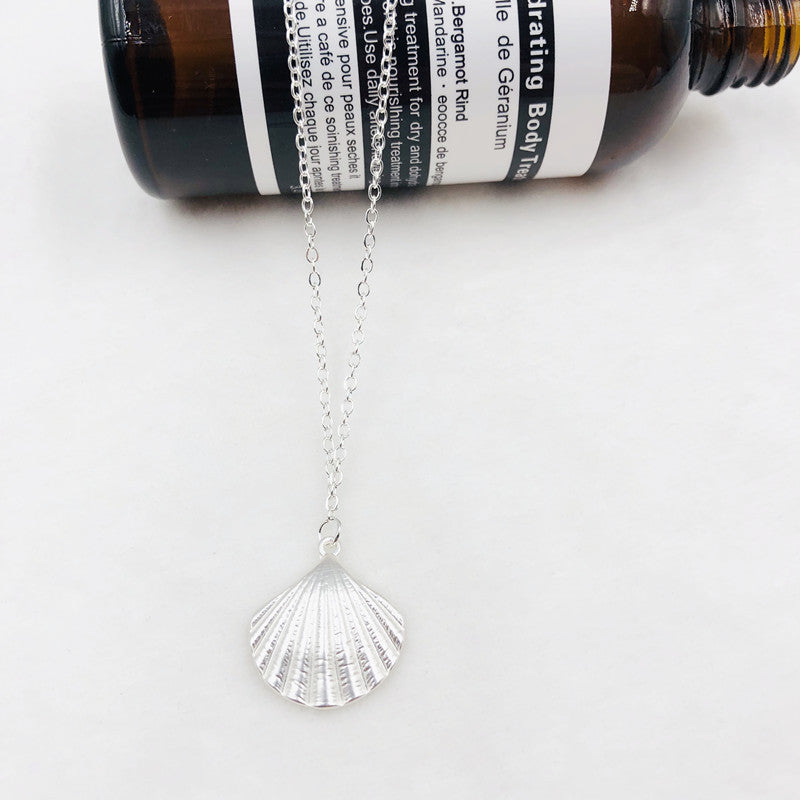 Shell Pendant Necklace with Scallop Charm - Blue Cup LLC.