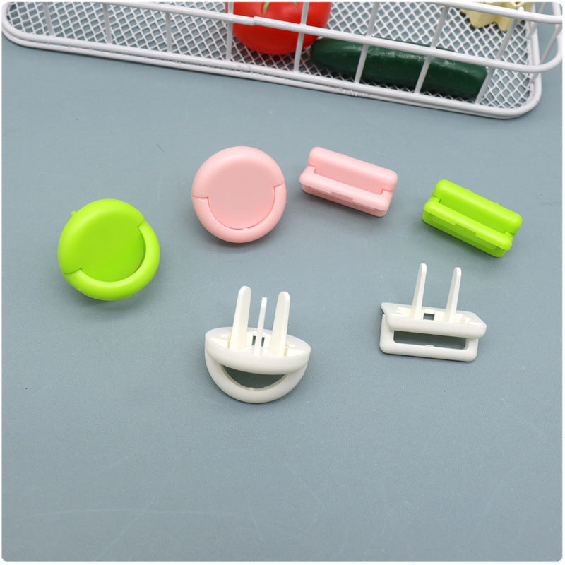 Child Safety Socket Cover with Handle for Protection - Blue Cup LLC.
